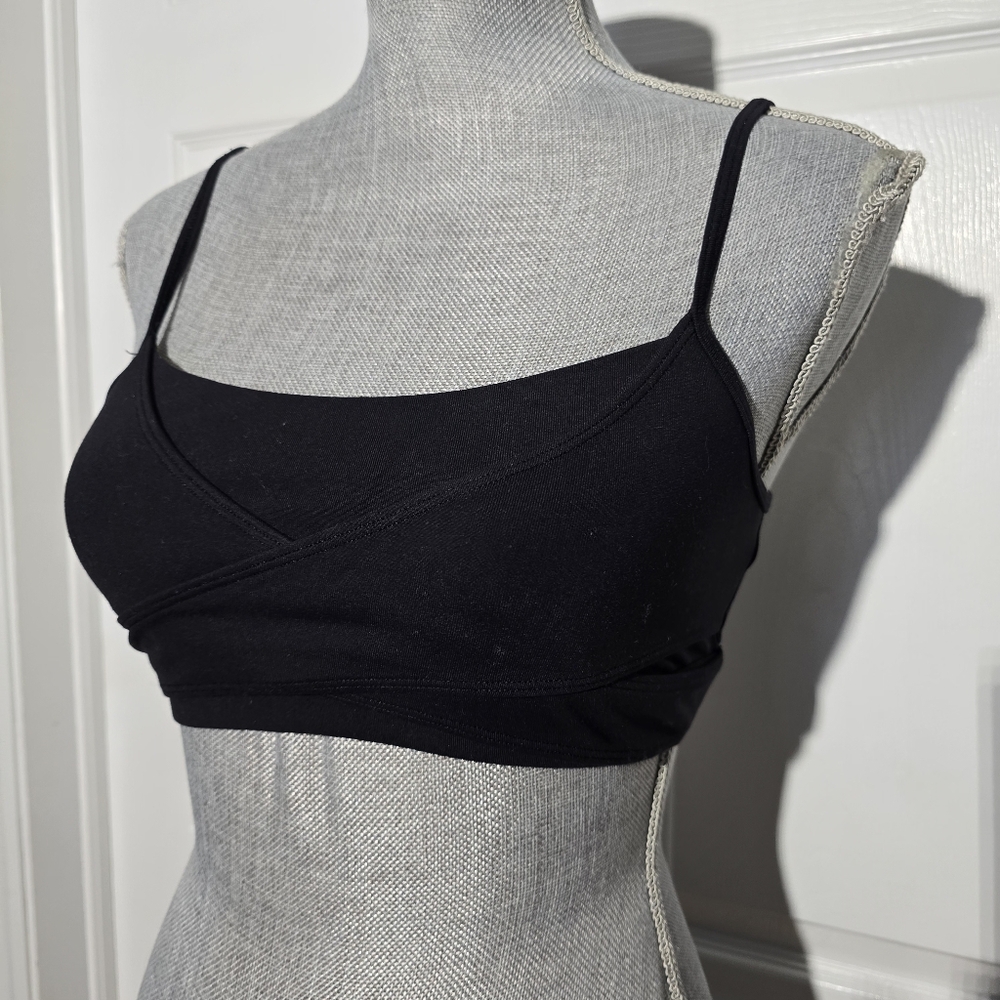 ALO Yoga Black Strappy Crop Bra - Picture 4 of 5